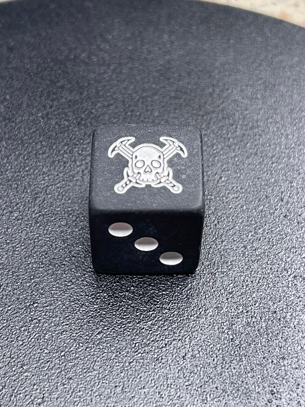Heretic Lodge Custom Dice